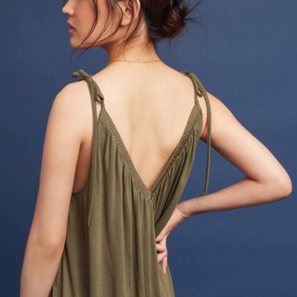 Red Anthropology tank NWOT size small